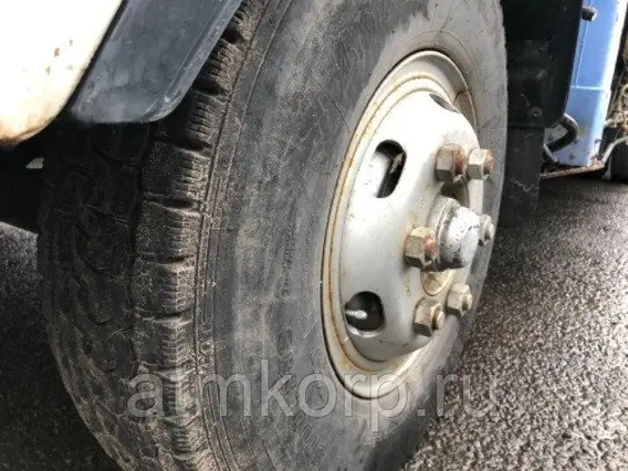 Бортовой Isuzu Forward  б/у фото 4