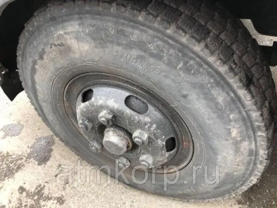 Бортовой Isuzu Forward  б/у фото 6
