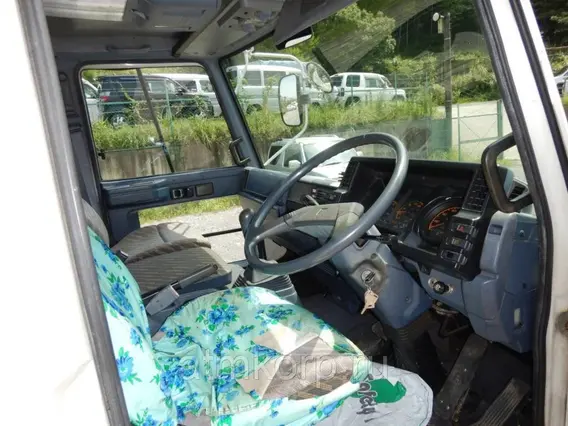 Бортовой Isuzu Forward б/у фото 4
