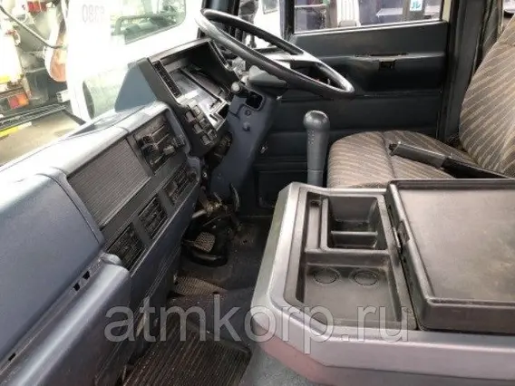 Бортовой Isuzu Forward  б/у фото 5