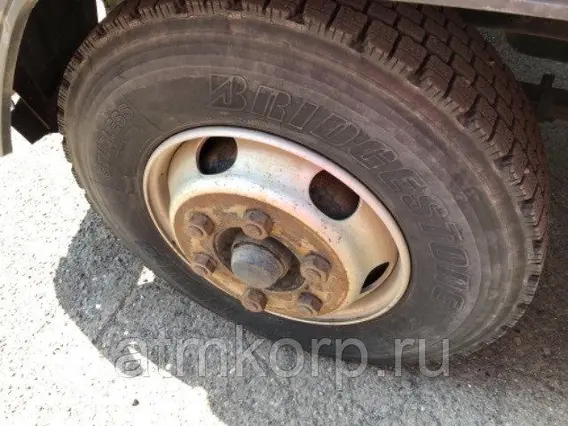Бортовой Isuzu Forward б/у фото 6