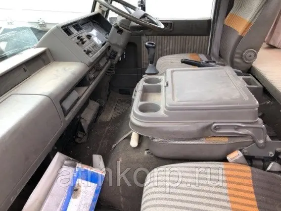 Бортовой Nissan Diesel Condor  б/у фото 3