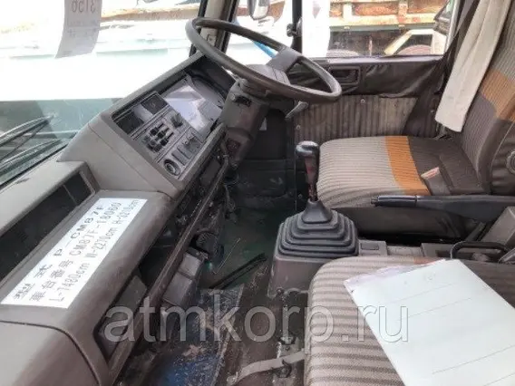 Бортовой Nissan Truck б/у фото 6