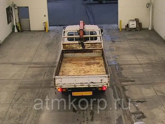 Бортовой Nissan Truck б/у фото 2