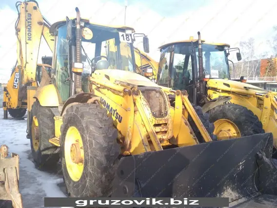 Экскаватор-погрузчик Komatsu WB93 2011 года б/у