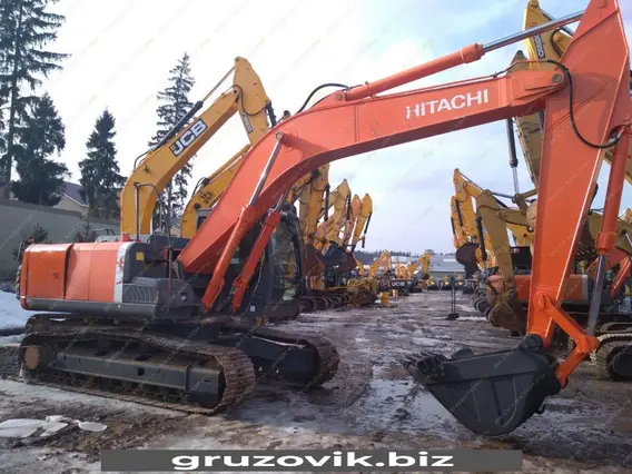 Экскаватор Hitachi ZX240 2007 года б/у