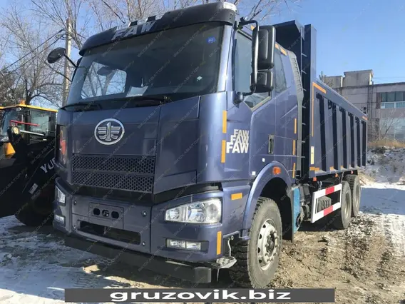 Самосвал FAW CA3250 2017 года б/у