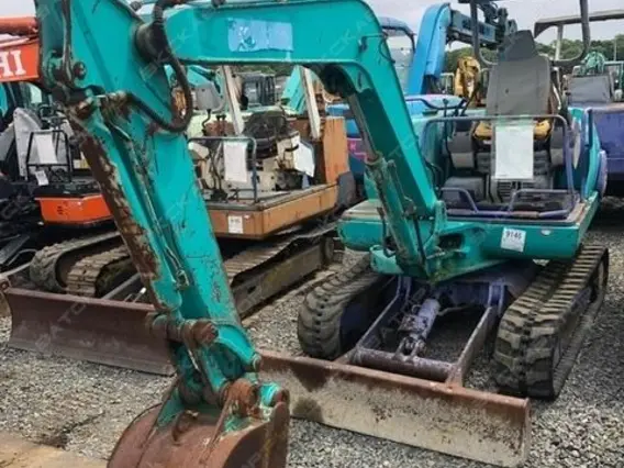 Экскаватор Komatsu PC 2009 года б/у