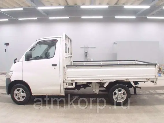Бортовой Toyota TOWN ACE  б/у