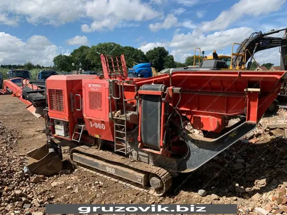 Дорожная техника Terex 960 2015 года б/у
