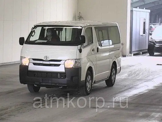 Микроавтобус Toyota HIACE VAN  б/у