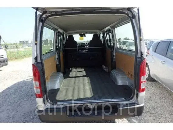 Микроавтобус Toyota HIACE VAN  б/у фото 4