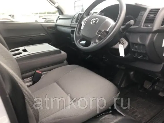 Микроавтобус Toyota HIACE VAN б/у фото 3