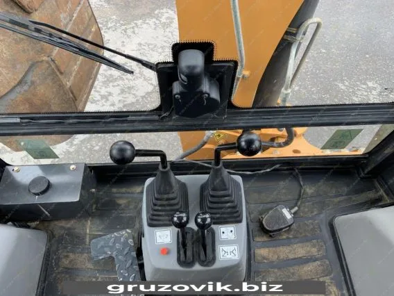 Экскаватор Case 570 ST 2018 года б/у