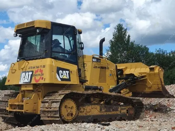 Бульдозер Caterpillar D6 2015 года б/у