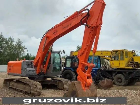 Экскаватор Hitachi ZX210 2013 года б/у