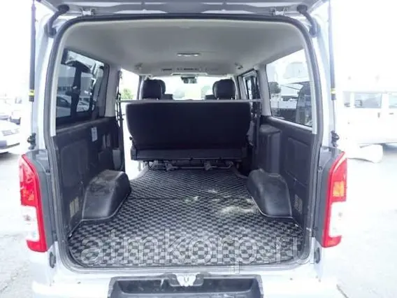 Микроавтобус Toyota HIACE VAN б/у фото 2