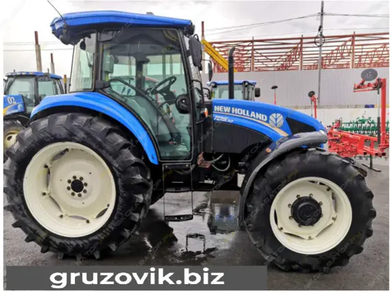 Трактор New Holland TD5 2014 года б/у