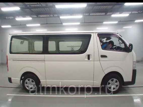 Микроавтобус Toyota HIACE VAN  б/у