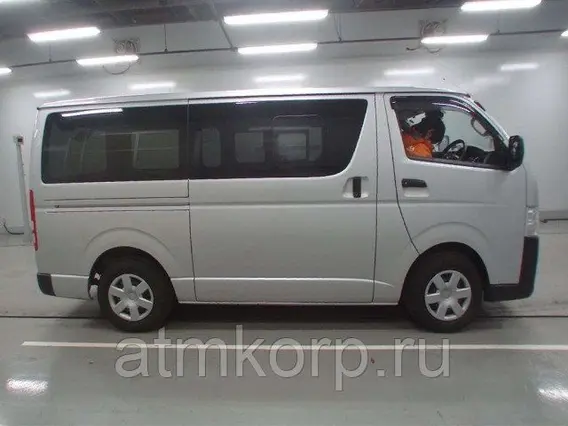 Микроавтобус Toyota HIACE VAN б/у фото 3