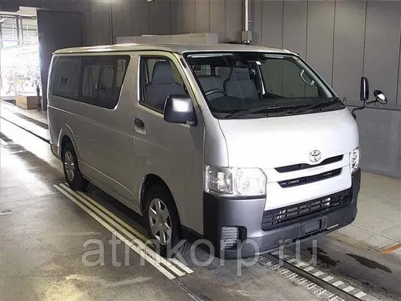 Микроавтобус Toyota HIACE VAN  б/у
