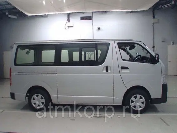 Микроавтобус Toyota HIACE VAN  б/у фото 3