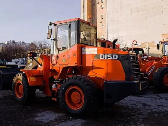 Фронтальный погрузчик Doosan DISD SD200 б/у фото 3