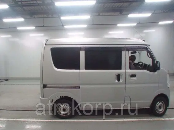Микроавтобус SUZUKI EVERY  б/у
