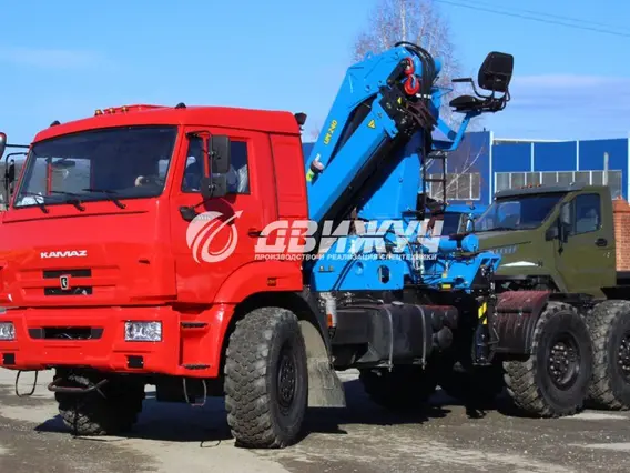 Тягач с КМУ Камаз 43118  б/у