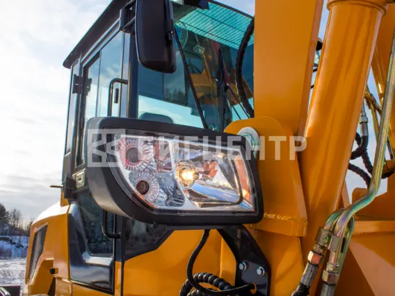 Фронтальный погрузчик AMUR DK630M 2021 года новый фото 9