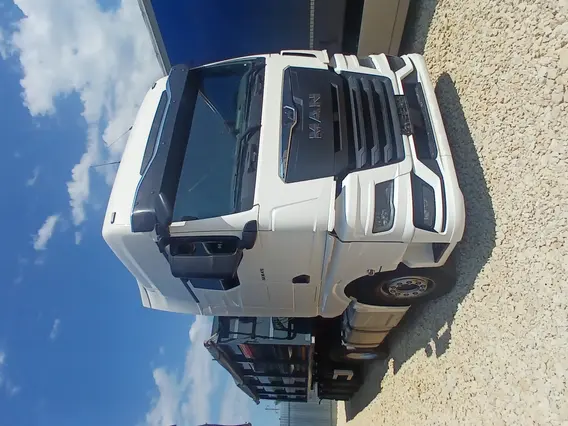 Седельный тягач MAN TGX 2022 года б/у фото 2