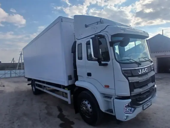 Изотермический фургон JAC N200 2023 года б/у
