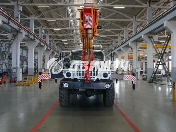 Автокран Урал 4320  б/у