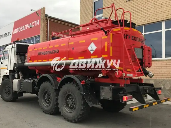 Нефтевоз Камаз 43118 б/у фото 2