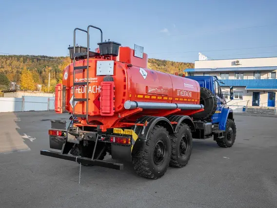 Автотопливозаправщик Топливозаправщик АТЗ-10Б УСТ 5453 Урал NEXT 4320-6951-72 доработка под ДОПОГ 2025 года новый фото 3