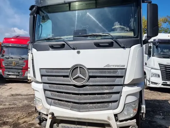 Седельный тягач Mercedes-Benz Actros 2021 года б/у фото 2