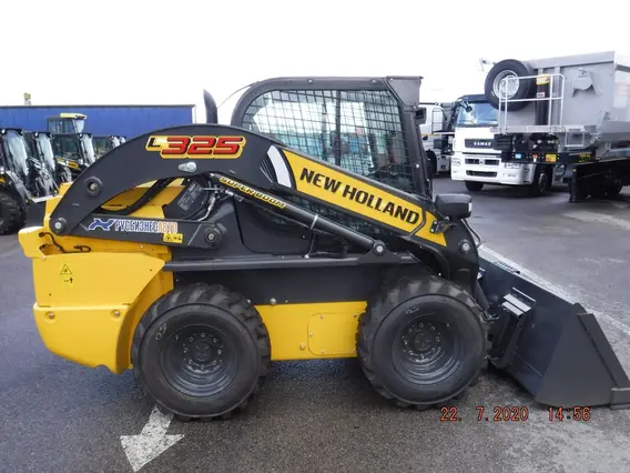 Фронтальный погрузчик New Holland L325 2020 года новый