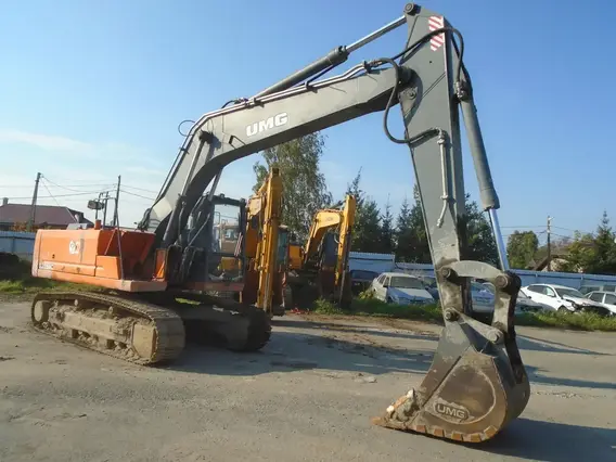 Экскаватор UMG E225NC 2023 года б/у