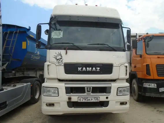 Седельный тягач Камаз 5490 2021 года б/у фото 2