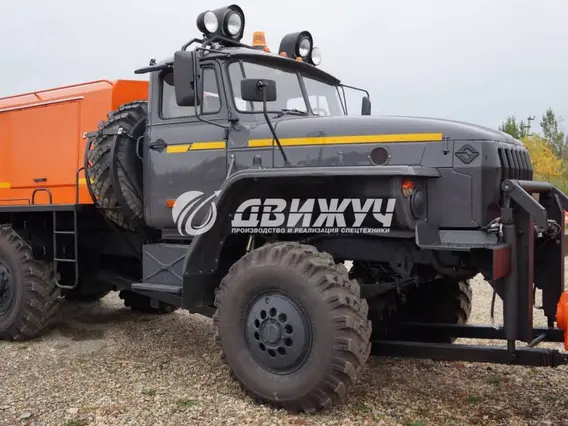 Дорожно-уборочный автомобиль Шнекороторный снегоочиститель двухмоторный  б/у фото 5
