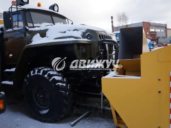 Дорожно-уборочный автомобиль Шнекороторный снегоочиститель двухмоторный (шасси конверсионное)  б/у фото 13