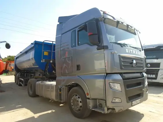 Седельный тягач SITRAK c7h 2023 года б/у