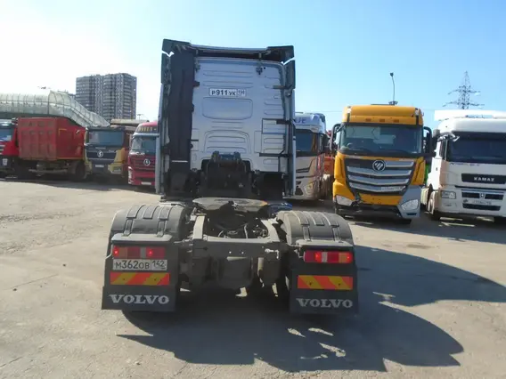 Седельный тягач Volvo FH 2020 года б/у фото 7