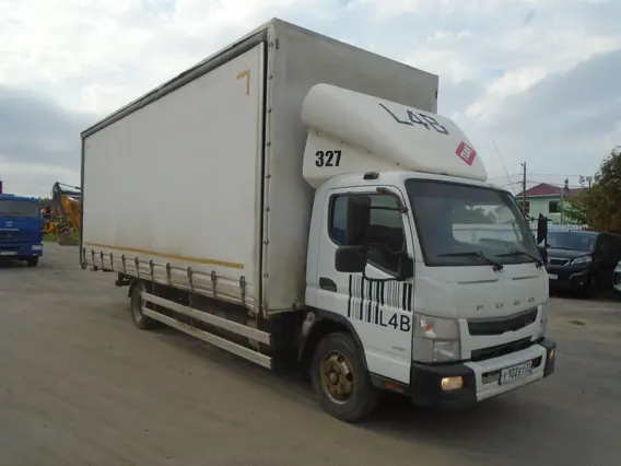 Фургон хоз. нужд Mitsubishi Canter 2019 года б/у фото 2
