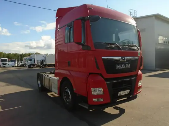 Седельный тягач MAN TGX 2017 года б/у