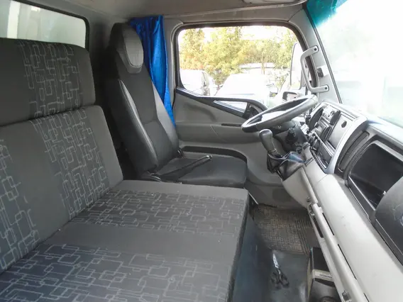 Фургон хоз. нужд Mitsubishi Canter 2019 года б/у фото 9