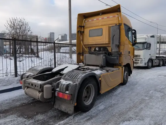 Седельный тягач Foton Auman EST A 2023 года б/у фото 6