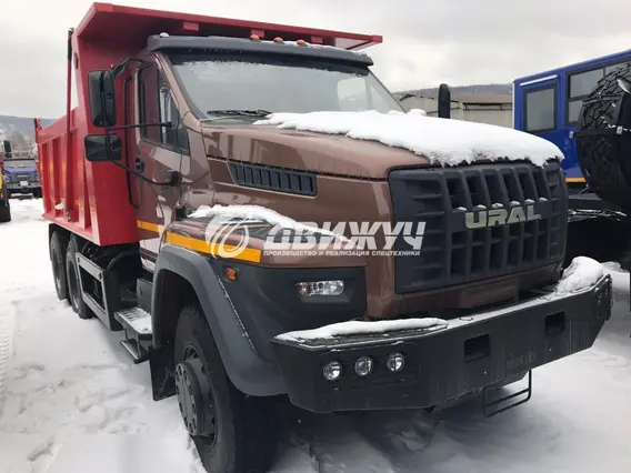 Самосвал Урал Next  б/у фото 8
