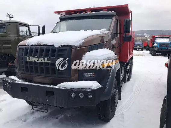 Самосвал Урал Next  б/у фото 10