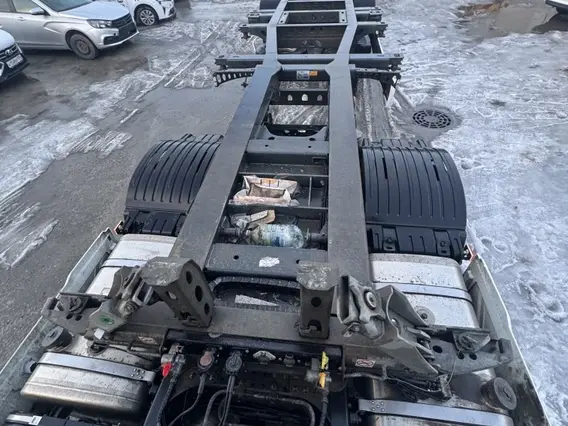 Полуприцеп-контейнеровоз WIELTON NS3R 2022 года б/у фото 3